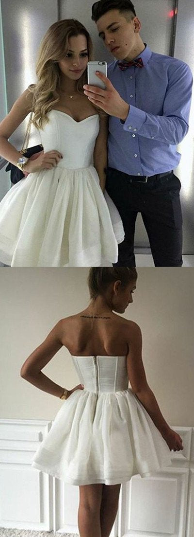Günstiges weißes Sweetheart-Kurzballkleid, Homecoming-Kleid, Partykleid