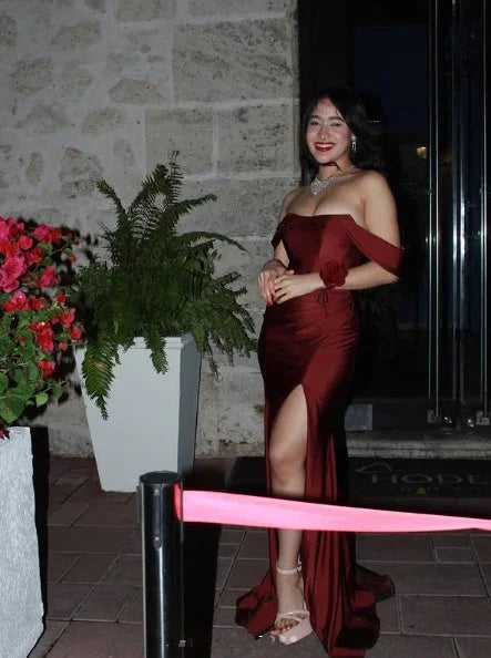 Elegante abito da sera color bordeaux con spacco a sirena, abito formale per ballo di fine anno Y8414