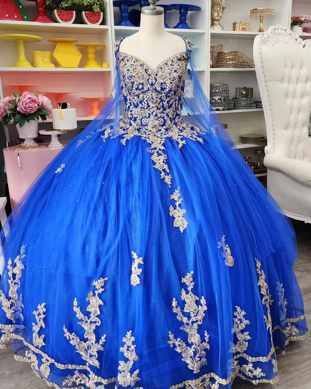 Abito da ballo in tulle blu reale con pizzo dorato Abito per sedicesimo compleanno Y530