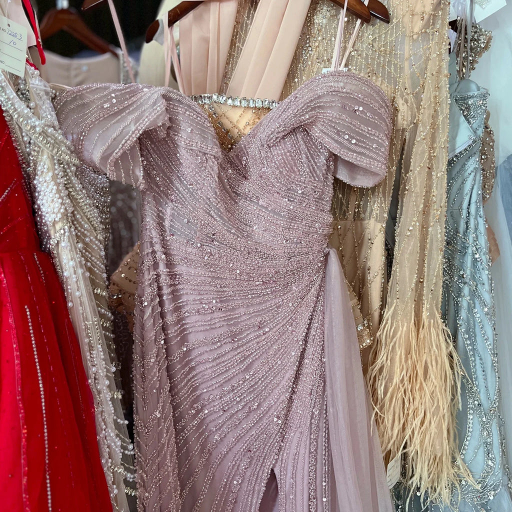Luxury Off Shoulder Mermaid Evening Gown With Beaded Side Train
