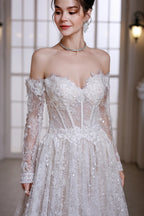Luxury Custom Long Sleeve Lace Wedding Dress For Bride