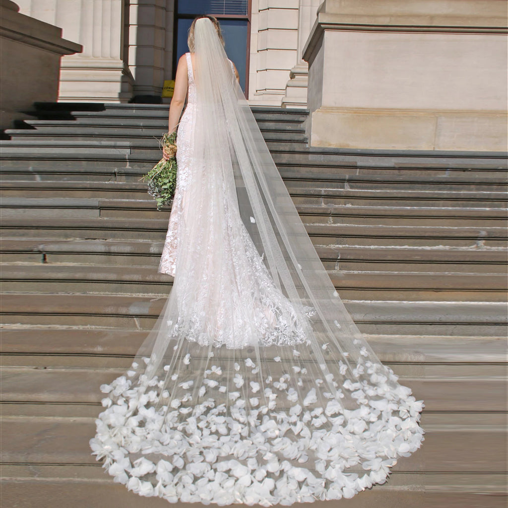 3D Flower Cathedral Bridal Veil With Comb White Ivory Wedding Tulle