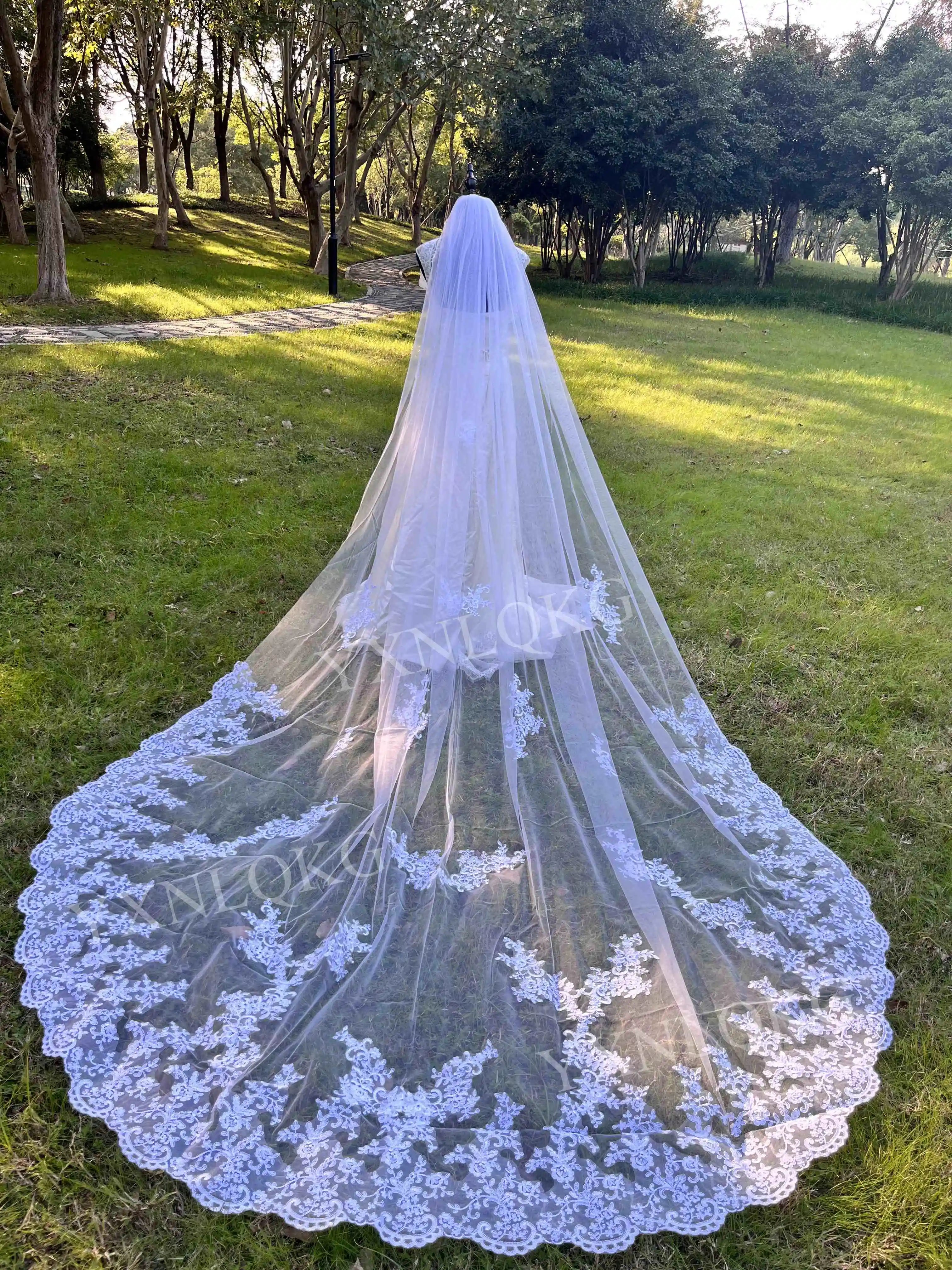 Ivory White One Layer Tulle Bridal Veil With Lace Cathedral Wedding
