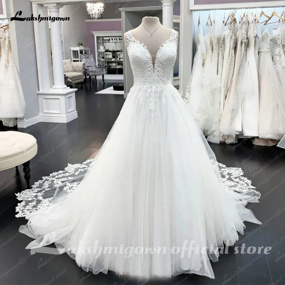 Lakshmigown Custom A Line Wedding Dress With Lace Appliques Court Train
