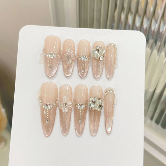 10 uñas postizas largas de almendra, estilo ballet, transparentes, con diseño de ojo de gato en 3D, hechas a mano, con flores talladas y diamantes de imitación. 