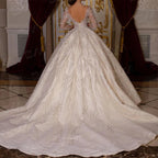 Vestidos de novia sexys con cuentas Vestidos de novia de lujo con cuentas hechas a mano Vestido de boda de manga larga Vestido de baile con cola larga de capilla