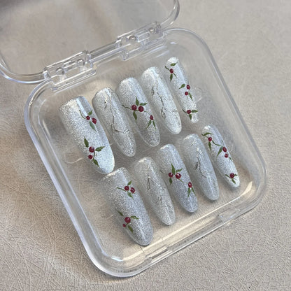 10 uñas postizas plateadas hechas a mano, largas, almendradas, con destellos, estilo ojo de gato, uñas postizas pintadas a mano con diseños de cerezas para mujer. 