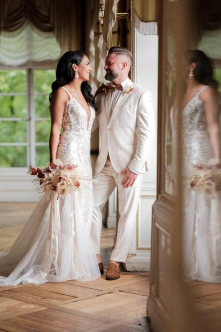 Robes de mariée longues sirène sexy à col en V sans manches avec dentelle