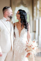 Robes de mariée longues sirène sexy à col en V sans manches avec dentelle