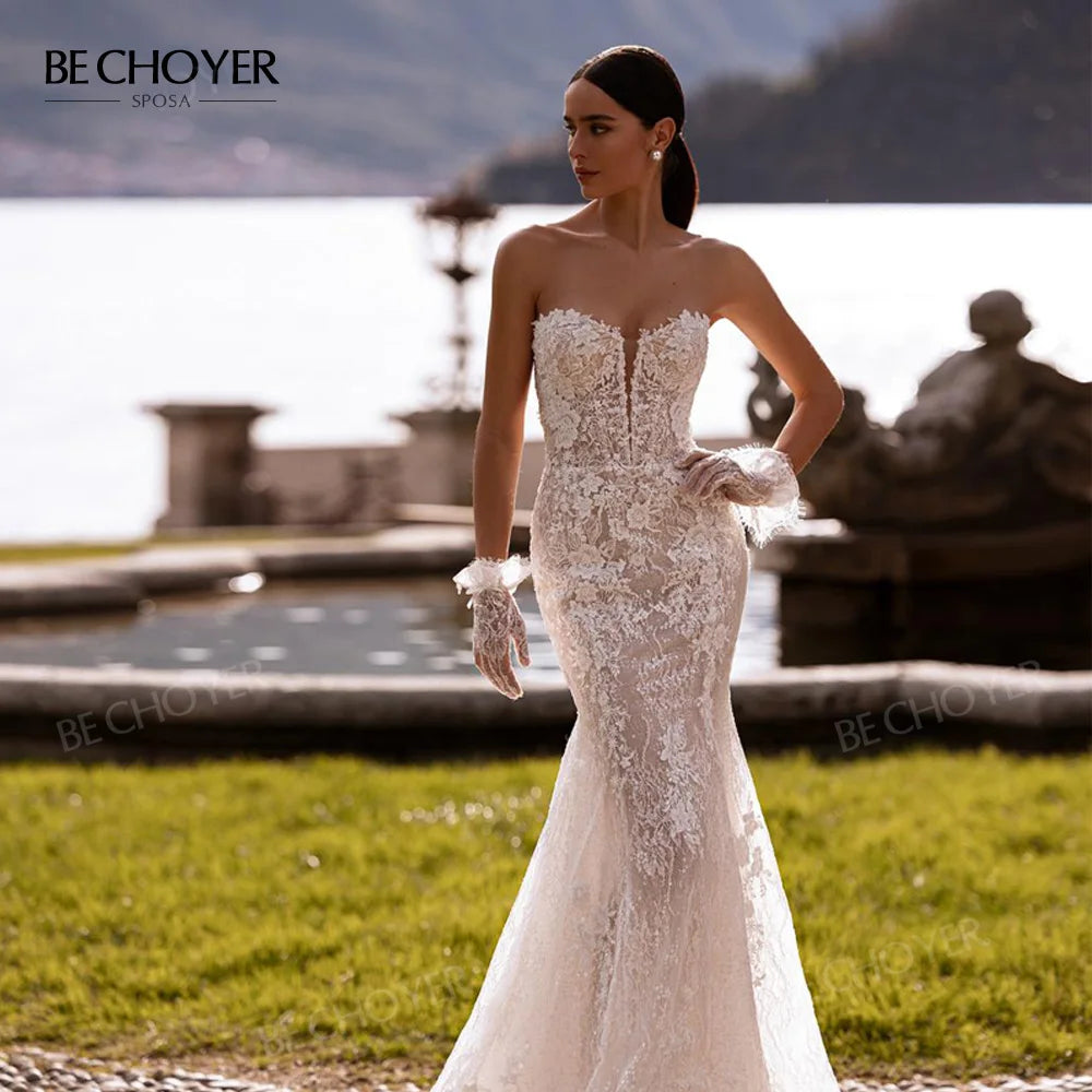 Sleeveless Mermaid Lace Wedding Dress Sweetheart Backless Custom Bridal Gown