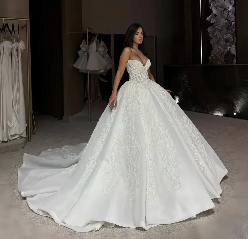 Custom Made Wedding Dress Strapless V Neck A Line Bridal Gown For Brides