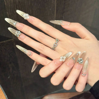 10 uñas postizas largas de almendra, estilo ballet, transparentes, con diseño de ojo de gato en 3D, hechas a mano, con flores talladas y diamantes de imitación. 