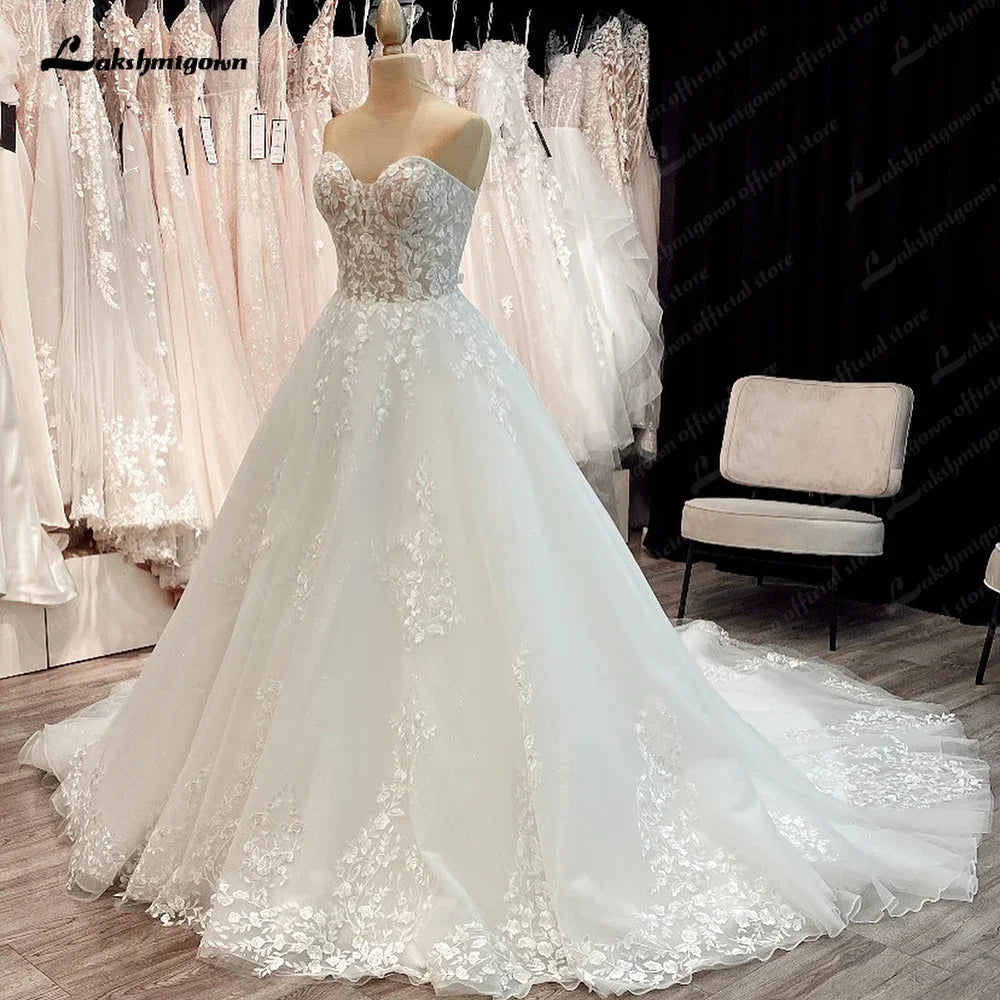 Custom Sweetheart Lace Up Ball Gown Wedding Dress Plus Size Bridal Gown