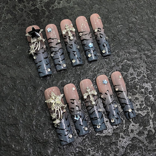 10 uñas postizas largas de ataúd, hechas a mano, en azul oscuro, con diseño de estrella de diamante de metal, estilo francés, fáciles de usar. 