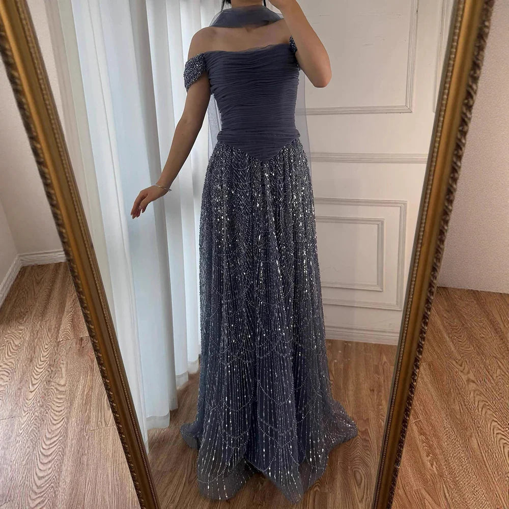 Vestido de Noite de Luxo com Pérolas Cor-de-Rosa Árabes Engastadas e Capa LA72922