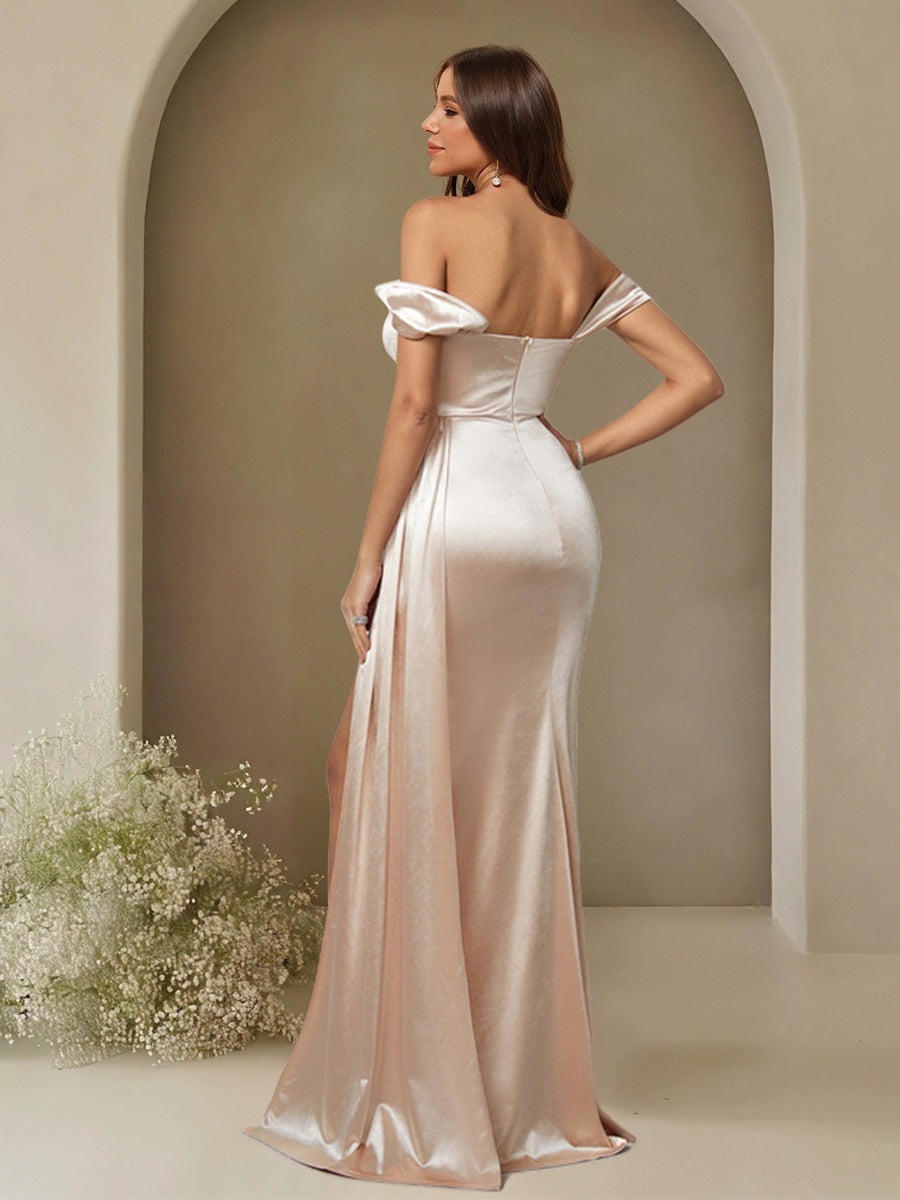 Velvet Sleeveless Off Shoulder Pink Bridesmaid Dresses Ruched Sheath Side Slit