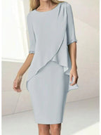 فساتين أم العروس ضيقة/عمودية برقبة مزينة بالجواهر وطول الركبة بأكمام نصفية مع تطريز وتجمعات