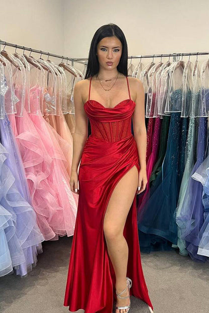 Vestido de fiesta verde cazador de sirena con cuentas y abertura sin tirantes