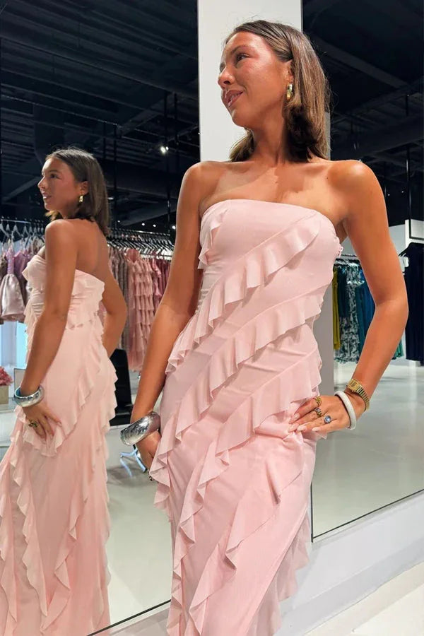 Abito da damigella d'onore rosa in chiffon con volant senza spalline e spacco BD121