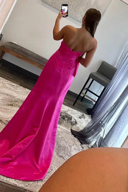 Vestido de fiesta largo con escote corazón en rosa intenso y lazo