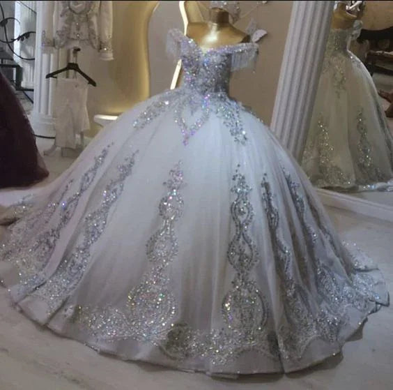 Robe de bal argentée brillante pour Quinceañera Robe douce seize ans Y6293