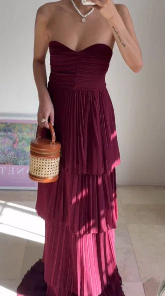 Abito lungo da sera bordeaux senza spalline in chiffon plissettato a balze a linea ad A abito da ballo Y8503