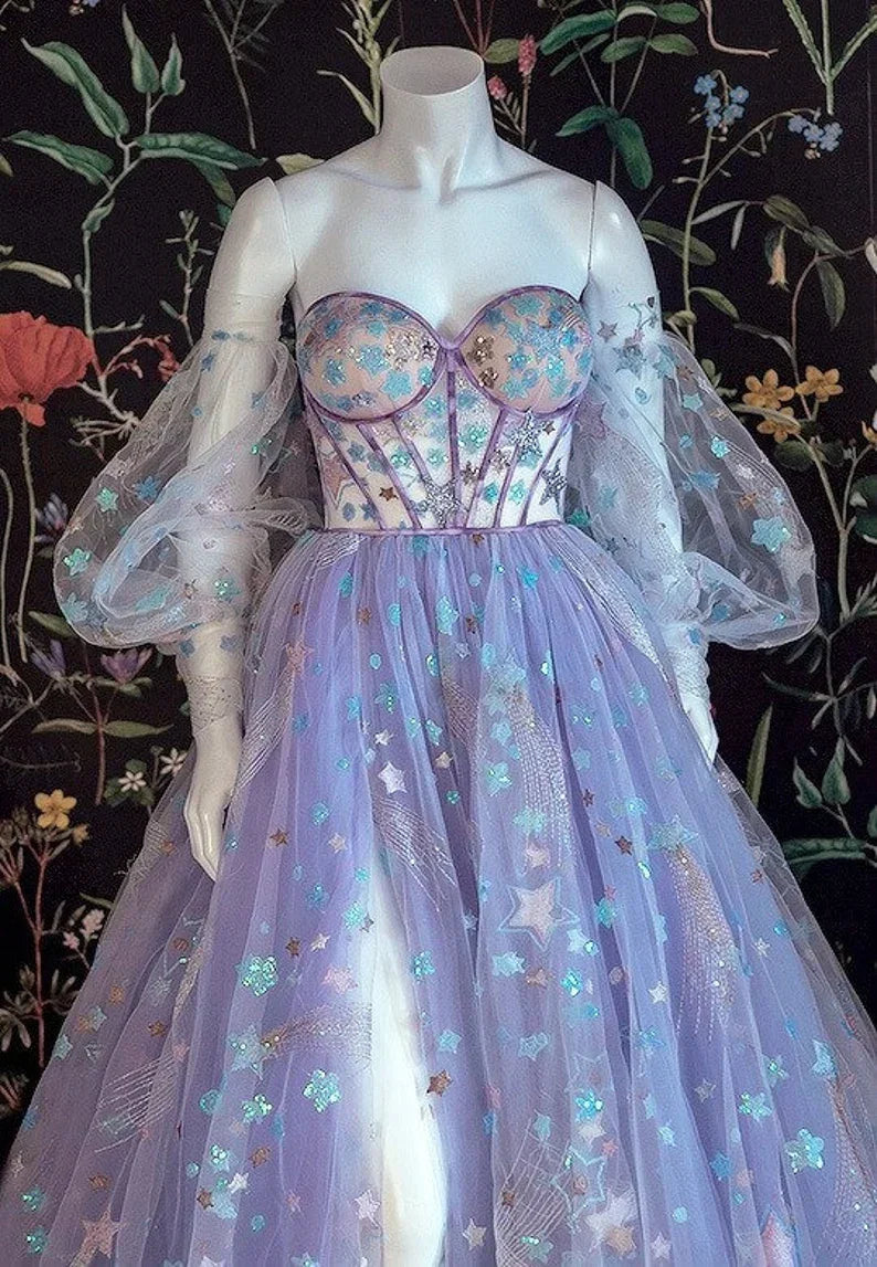 Bellissimo vestito in tulle lilla chiaro Vestito floreale Vestito con scollo a cuore e spalle scoperte Vestiti da sera a linea ad A con spacco Vestito lungo con applicazioni a stella Y932