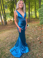 Teal Satin Mermaid Prom Dress With Plunge Neckline Ruched Bodice