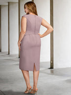 Robe de mariée pour la mère de la mariée, coupe princesse/évasée, col ras du cou, longueur genou