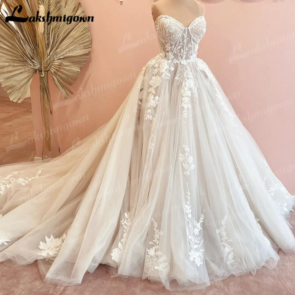 Custom Court Train Wedding Dress Featuring Tulle Lace Bodice Gown