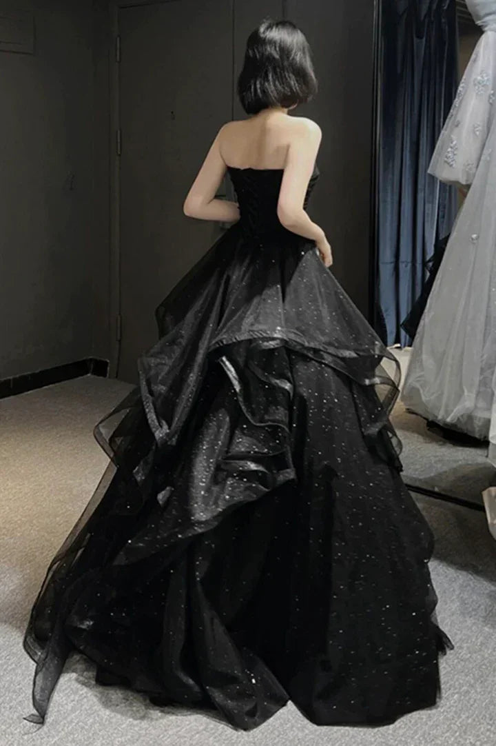 Abito lungo da sera in tulle nero a linea ad A Y74