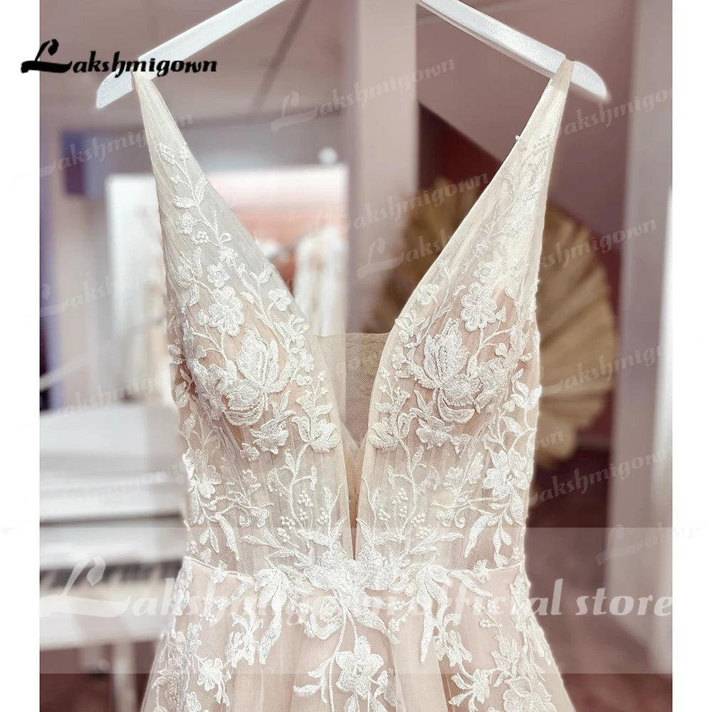 Custom Vintage Lace V Neck Tulle Wedding Dress Backless Bride Gown