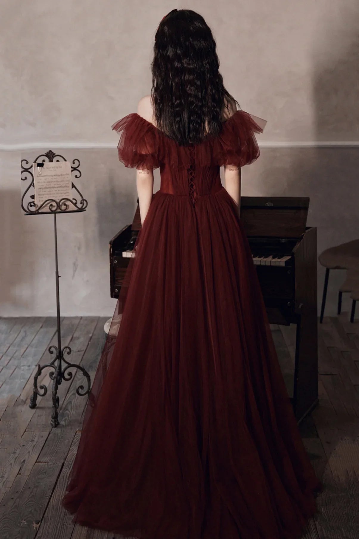Robe de bal bordeaux à épaules dénudées en tulle, coupe ligne, robe de soirée Y8351