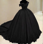 Gotisches schwarzes schulterfreies Ballkleid, Kleid zum 16. Geburtstag Y5758