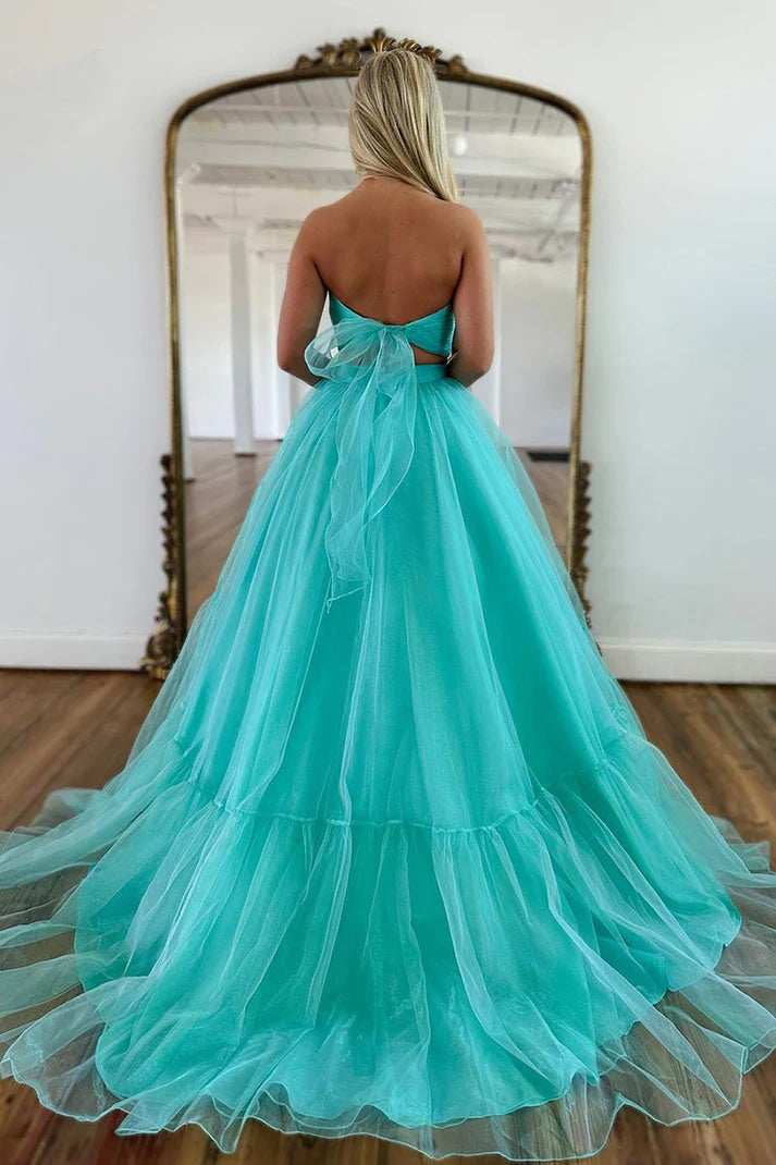 Abito lungo formale da sera in tulle verde menta, linea a trapezio, con spalle scoperte unico