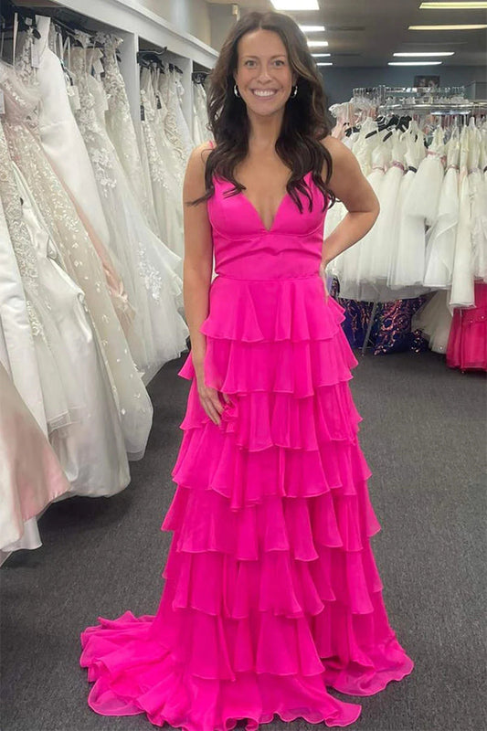 Vestido de fiesta de gasa fucsia con tirantes y volantes, escote en V y abertura