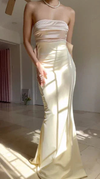 Robe de bal longue sirène élégante sans bretelles avec nœud Y8499