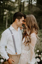 V-Ausschnitt Langarm Brautkleid Rustikales Brautkleid