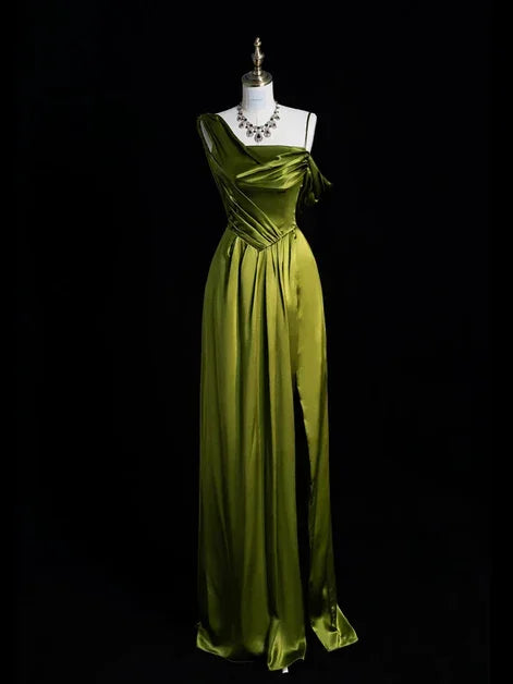 Elegante abito da sera verde con spacco e una spalla Y8218
