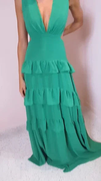 Vestido de Festa Longo Verde Esmeralda com Decote Profundo em V, Folhos em Camadas e Costas Descobertas Y8386