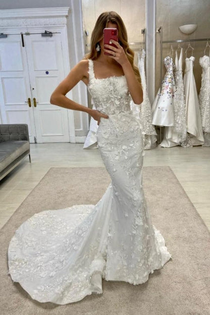 Vintage Langes A-Linien-Brautkleid mit Spitze und ärmellosen Applikationen und abnehmbarer Schleppe