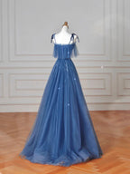 Vestito da sera lungo a linea ad A con spalline sottili blu, tulle e paillettes Y8634