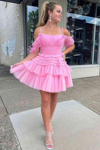 Thea | Vestido de fiesta de tul rosa brillante con plumas y corte en A