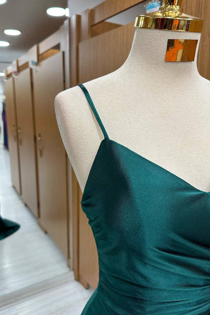 Langes Ballkleid aus Satin im Meerjungfrauen-Stil