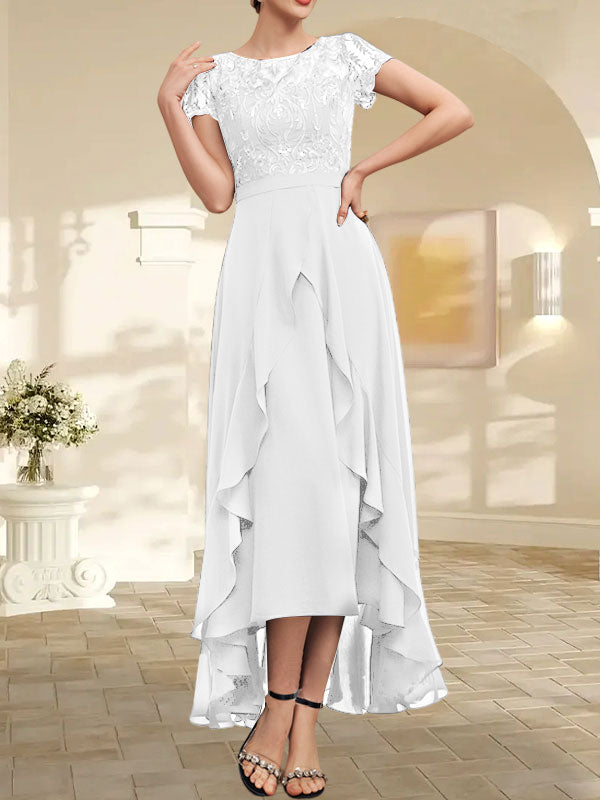Robe de mère de la mariée en mousseline et dentelle asymétrique illusion à encolure dégagée, coupe en A, avec nœud, volants et paillettes