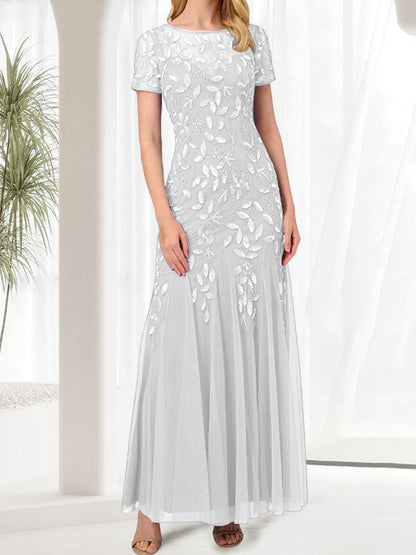 Vestido largo de sirena azul con cuello redondo para madre de la novia con cuentas