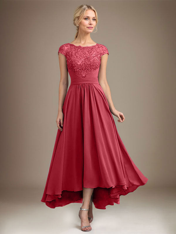 Robe de mère de la mariée en mousseline de soie à dentelle asymétrique illusion en décolleté arrondi et coupe en A avec plis