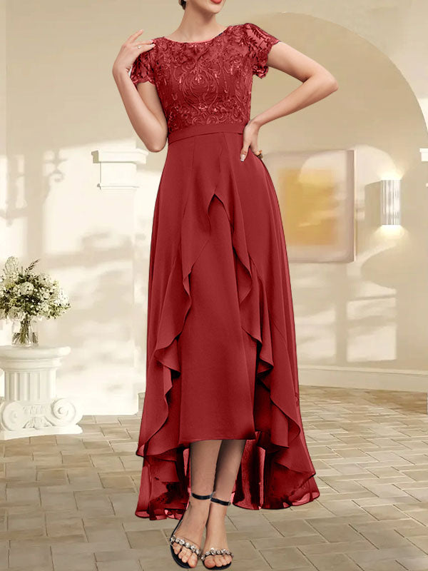 Robe de mère de la mariée en mousseline et dentelle asymétrique illusion à encolure dégagée, coupe en A, avec nœud, volants et paillettes