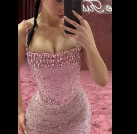 Encantador vestido largo de fiesta rosa con cuentas, tirantes finos y abertura, vestido de noche de sirena Y7970