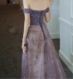 Abito da sera lungo viola sognante con spalle scoperte Abito elegante da banchetto senza maniche Abito da festa Abito da cerimonia per ragazza Y4286